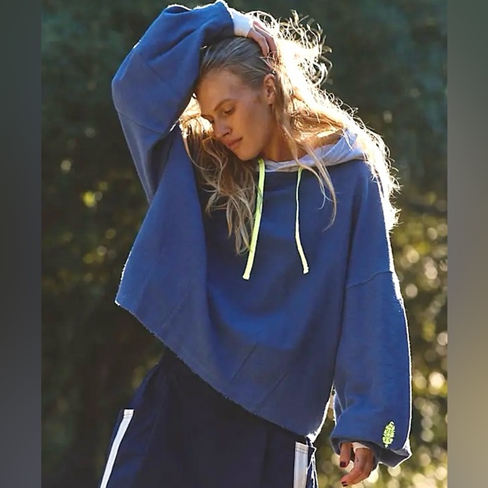 NWT Free People x FP Movement End Game Hoodie in Blue Combo